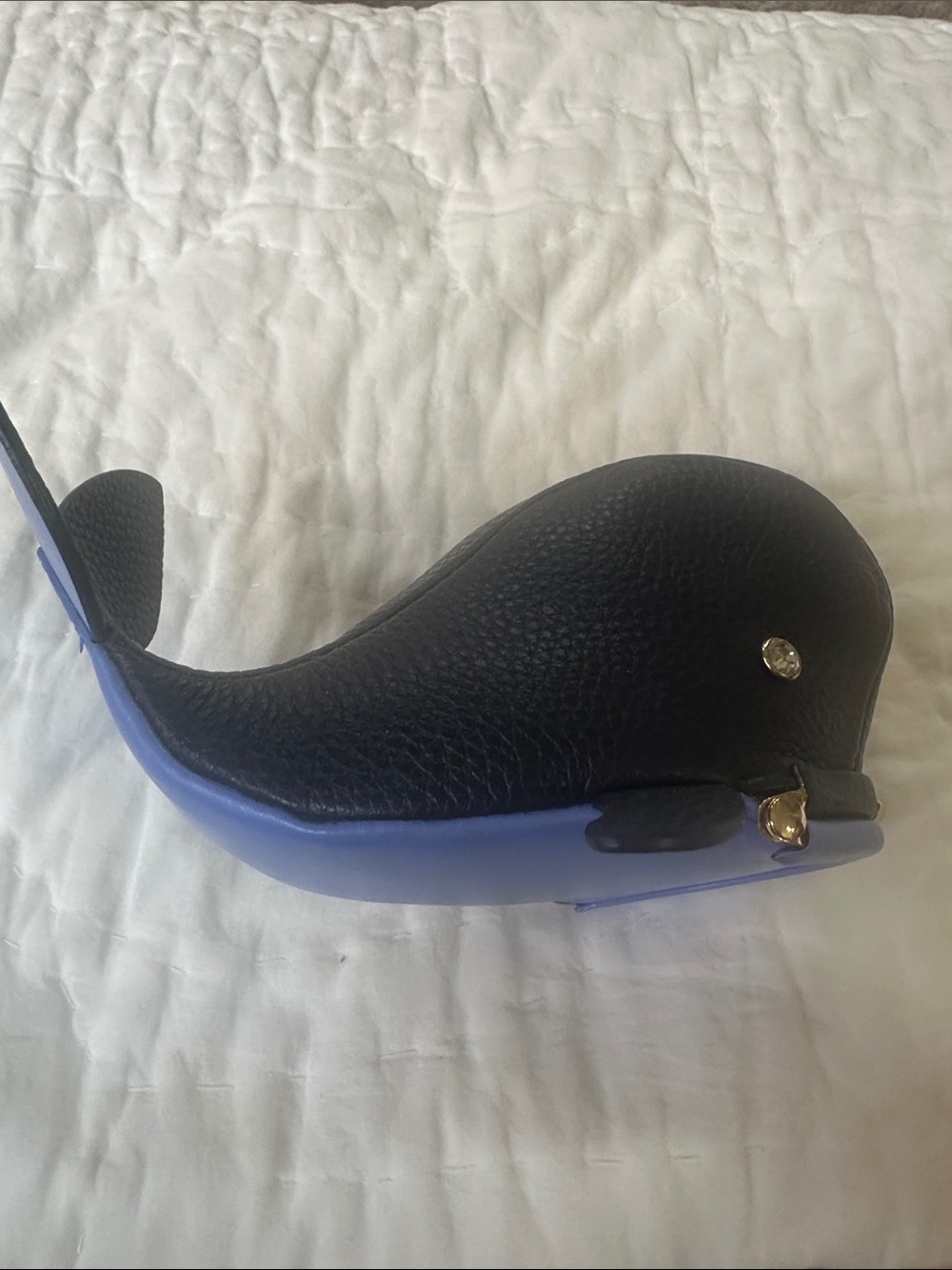 kate spade dark blue and Light Blue Whale Coin Purse